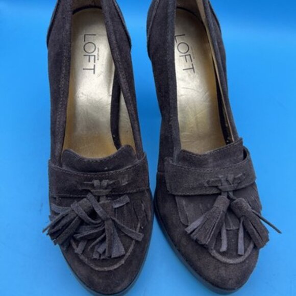 Ann Taylor Loft Women’s Brown Suede Heels Size 8M With Tassels - Picture 2 of 9